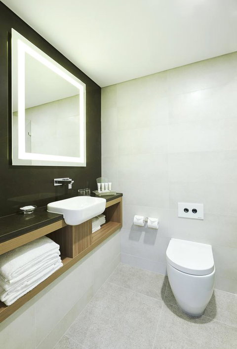Furama Darling Harbour - Accommodation Brunswick Heads 12