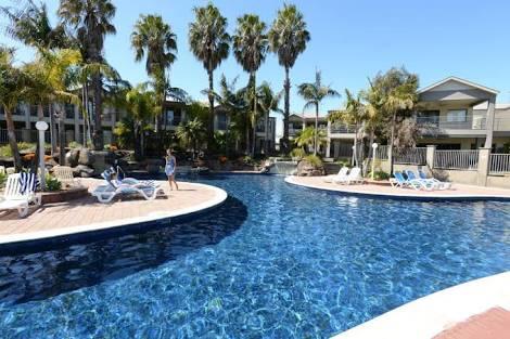 Yarrawonga Waterfront Apartments - Accommodation Brunswick Heads 3