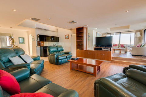 Pacific Towers Beach Resort - Accommodation Brunswick Heads 23