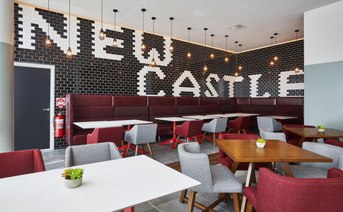 Holiday Inn Express Newcastle, An IHG Hotel - Accommodation Brunswick Heads 5