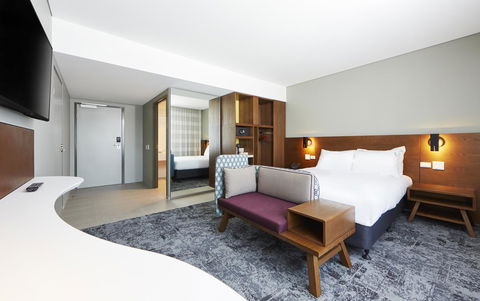 Holiday Inn Express Newcastle, An IHG Hotel - Accommodation Brunswick Heads 11