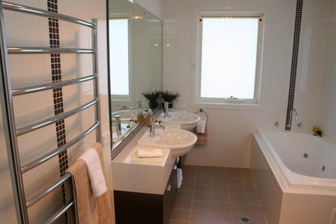 Encore Apartments - Accommodation Brunswick Heads 11