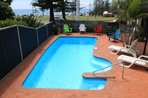 Beach House Holiday Apartments - Accommodation Brunswick Heads 4