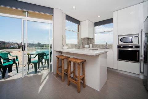 Gorgeous Coogee Views 2 Beds WT21 - Accommodation Brunswick Heads 3