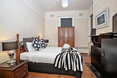 Sydney Harbour Bed And Breakfast - Accommodation Brunswick Heads 3