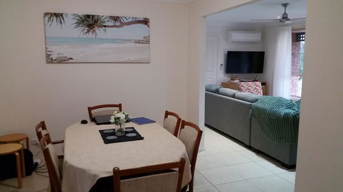 Twin Palms Holiday House At Lighthouse - Accommodation Brunswick Heads 2