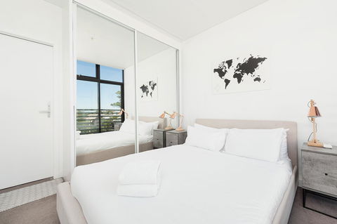 Newtown's Best Designer Apartment - Accommodation Brunswick Heads 9
