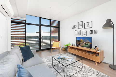 Newtown's Best Designer Apartment - Accommodation Brunswick Heads 6