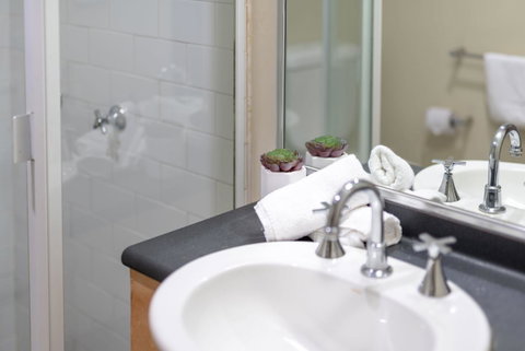 Classic 2 BR Apt In Pyrmont - Accommodation Brunswick Heads 20