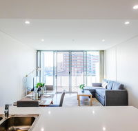 Near train station new 2 BR apt/free parking - Accommodation Brunswick Heads