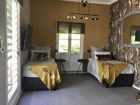 Chanticleer Gardens Barn Cottage With A Pool - Accommodation Brunswick Heads 14
