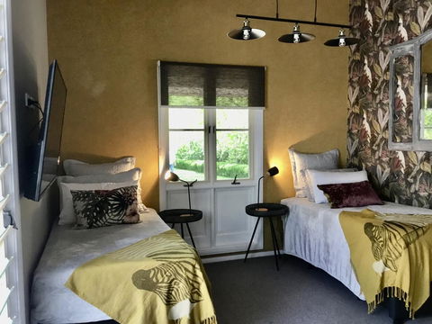 Chanticleer Gardens Barn Cottage With A Pool - Accommodation Brunswick Heads 6