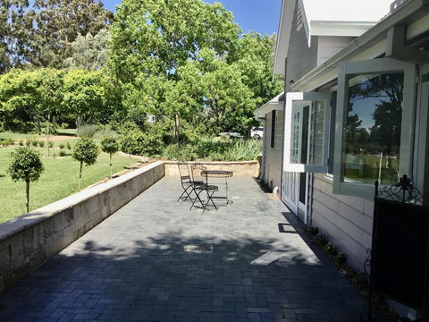 Chanticleer Gardens Barn Cottage With A Pool - Accommodation Brunswick Heads 4