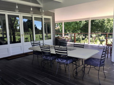 Chanticleer Gardens Barn Cottage With A Pool - Accommodation Brunswick Heads 5