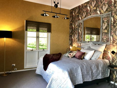 Chanticleer Gardens Barn Cottage With A Pool - Accommodation Brunswick Heads 18