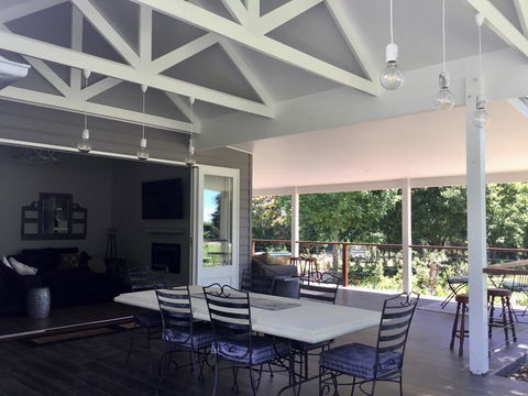 Chanticleer Gardens Barn Cottage With A Pool - Accommodation Brunswick Heads 11