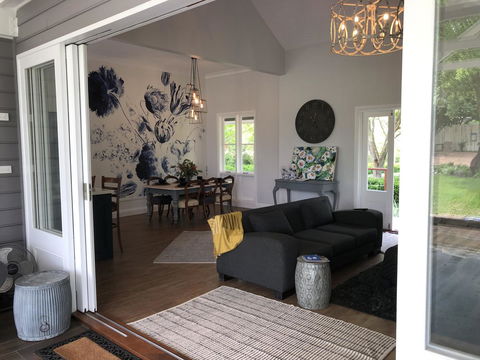 Chanticleer Gardens Barn Cottage With A Pool - Accommodation Brunswick Heads 28