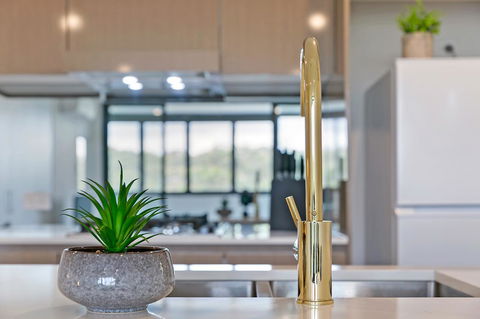Stylish And Neat Two Bed Apartment In Wentworth Point - Accommodation Brunswick Heads 2