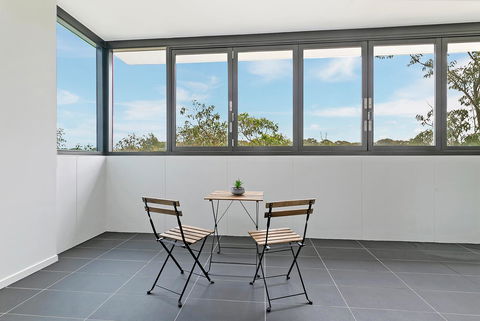 Stylish And Neat Two Bed Apartment In Wentworth Point - Accommodation Brunswick Heads 8