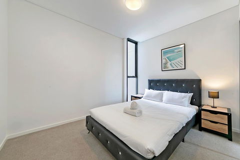 Stylish And Neat Two Bed Apartment In Wentworth Point - Accommodation Brunswick Heads 6