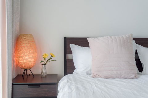 Sydney CBD Modern 2 Bedroom Apartment + Free Car Parking - Accommodation Brunswick Heads 15