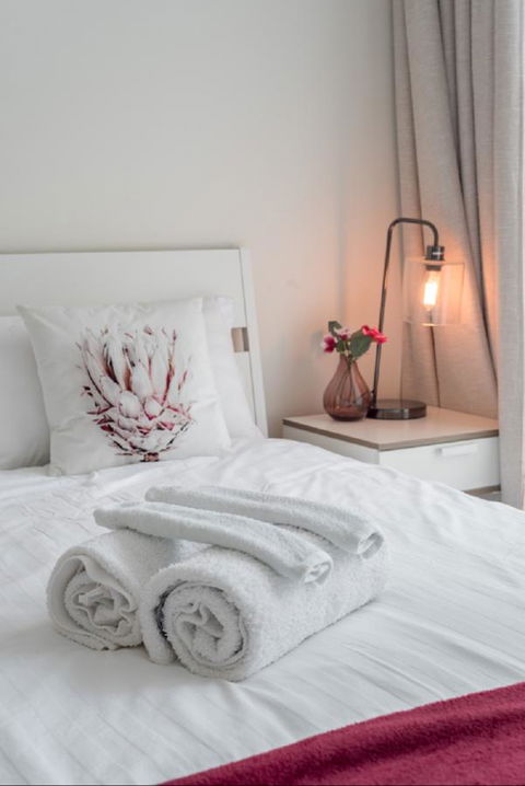 Sydney CBD Modern 2 Bedroom Apartment + Free Car Parking - Accommodation Brunswick Heads 10