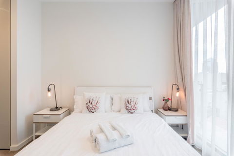 Sydney CBD Modern 2 Bedroom Apartment + Free Car Parking - Accommodation Brunswick Heads 7