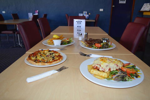 Brolga Hotel Motel - Coleambally - Accommodation Brunswick Heads 28
