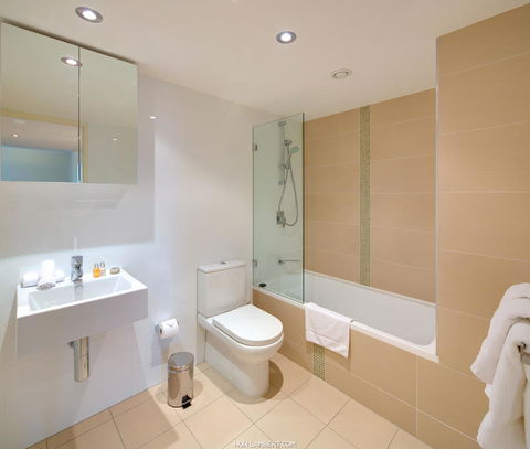 Zara Tower â€“ Luxury Suites And Apartments - Accommodation Brunswick Heads 23