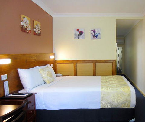 Highway Motor Inn Taree - Accommodation Brunswick Heads 0