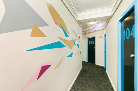Mad Monkey Downtown - Accommodation Brunswick Heads 5