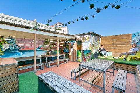Mad Monkey Downtown - Accommodation Brunswick Heads 11
