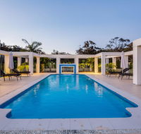 One Mile Mansion - Private Coastal Retreat FREE FAMILY ADVENTURE PASS - Accommodation Brunswick Heads