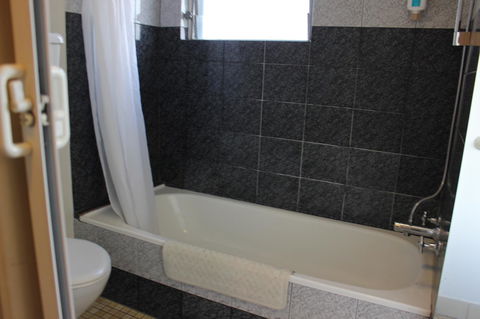 Hume Inn Motel Albury CBD - Accommodation Brunswick Heads 18