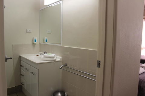 Hume Inn Motel Albury CBD - Accommodation Brunswick Heads 4
