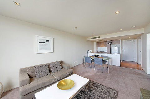 Wyndel Apartments North Sydney - Harbour Watch - Accommodation Brunswick Heads 1