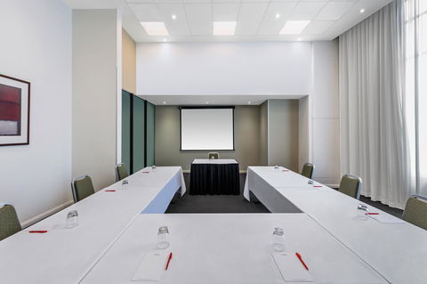 Adina Apartment Hotel Sydney Central - Accommodation Brunswick Heads 13