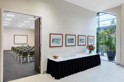 Adina Apartment Hotel Sydney Central - Accommodation Brunswick Heads 12