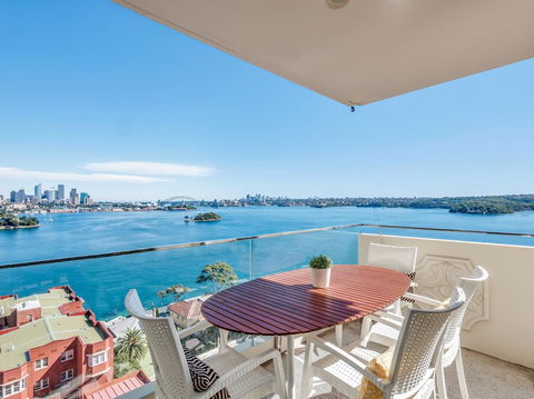 Panoramic Harbour Views And Unbeatable Comfort - Accommodation Brunswick Heads 0
