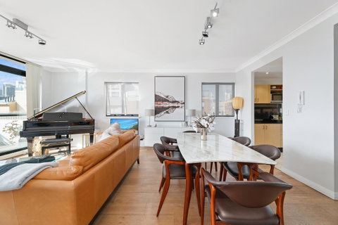 Darling Harbour Penthouse Views+Jacuzzi - Accommodation Brunswick Heads 11