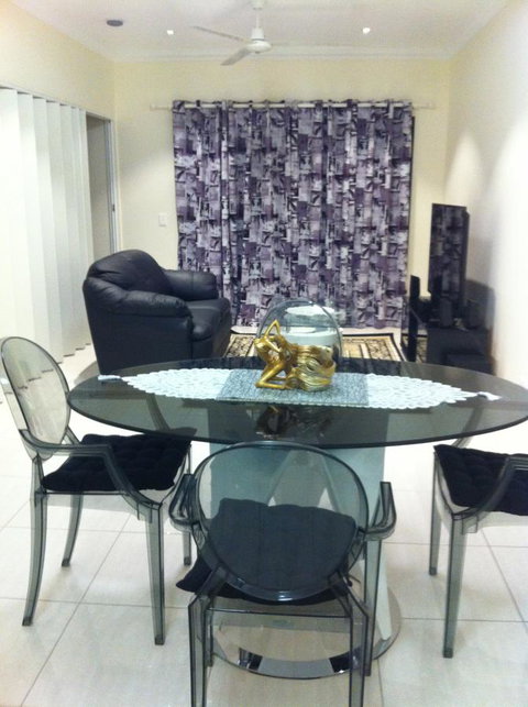 Nomikis\'On The Avenue - Accommodation Brunswick Heads 20