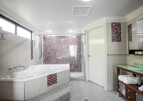 Mercure Darwin Airport Resort - Accommodation Brunswick Heads 11