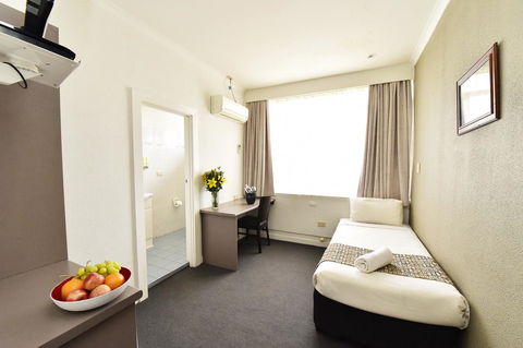 Diplomat Hotel Alice Springs - Accommodation Brunswick Heads 35