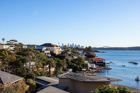 Art Deco Apartment With Breathtaking Water Views - Accommodation Brunswick Heads 11
