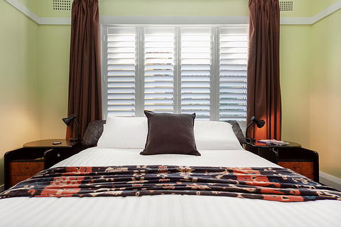 Art Deco Apartment With Breathtaking Water Views - Accommodation Brunswick Heads 10