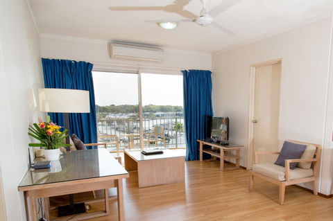 Cullen Bay Resorts - Accommodation Brunswick Heads 2