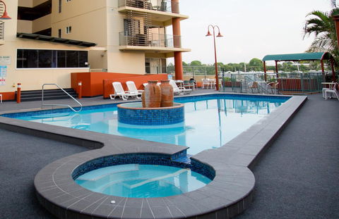 Cullen Bay Resorts - Accommodation Brunswick Heads 3