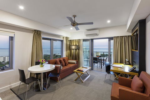 Oaks Darwin Elan Hotel - Accommodation Brunswick Heads 2