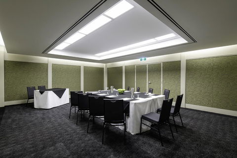 DoubleTree By Hilton Esplanade Darwin - Accommodation Brunswick Heads 31