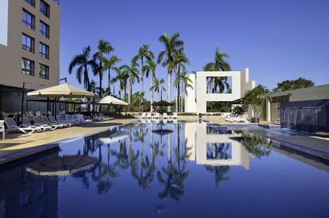 DoubleTree By Hilton Esplanade Darwin - Accommodation Brunswick Heads 6
